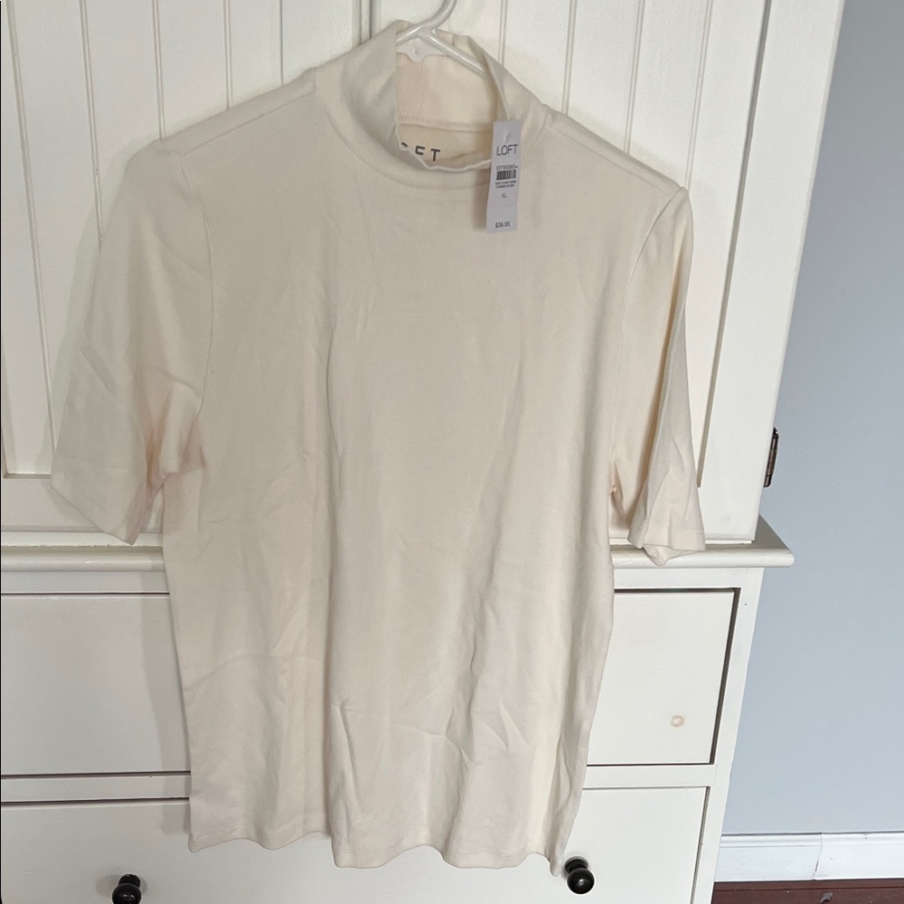 Loft Cream Mock Neck Top short sleeves. Size XL
